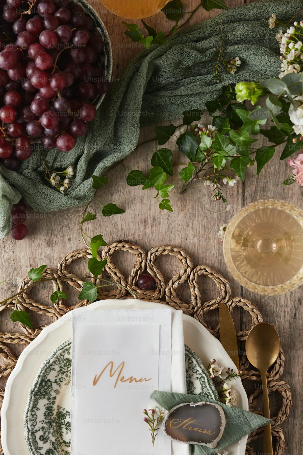 Elegant dining table setting